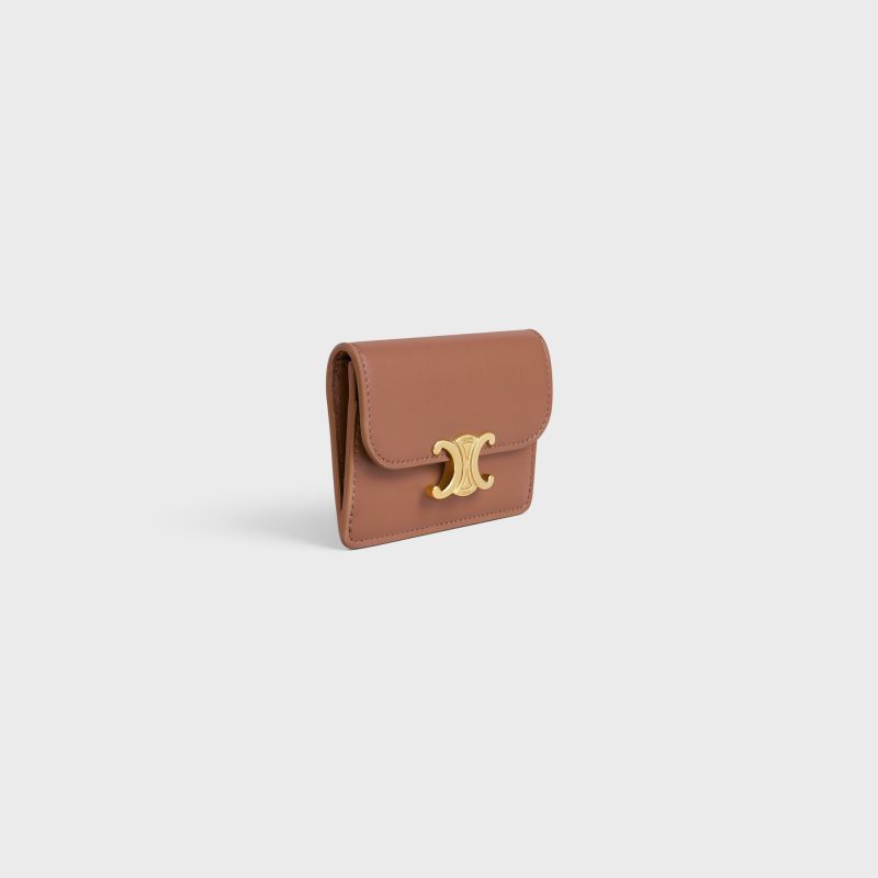 CARD HOLDER WITH FLAP TRIOMPHE IN SHINY CALFSKIN BRONZE - Image 2