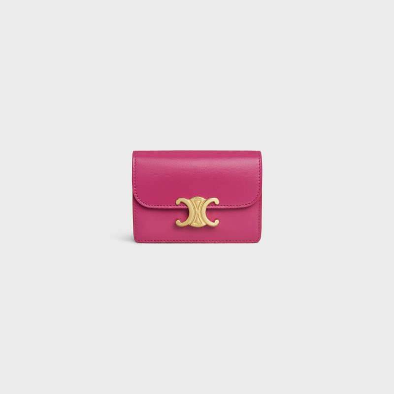 CARD HOLDER WITH FLAP TRIOMPHE IN SHINY CALFSKIN FUCHSIA