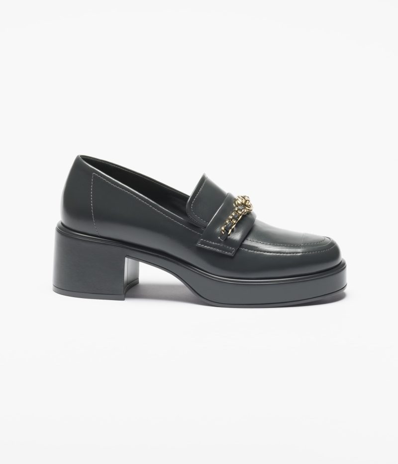 Fall-Winter 2024/25 Moccasins