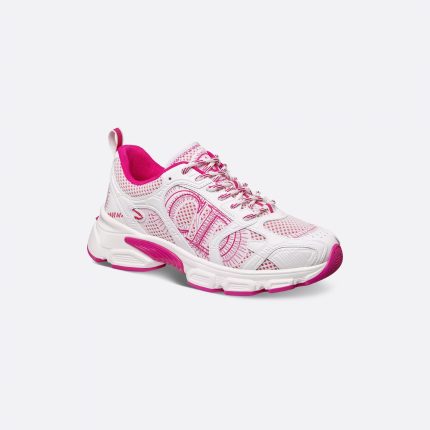 Miss Dior ?? Dior Chrono Sneaker