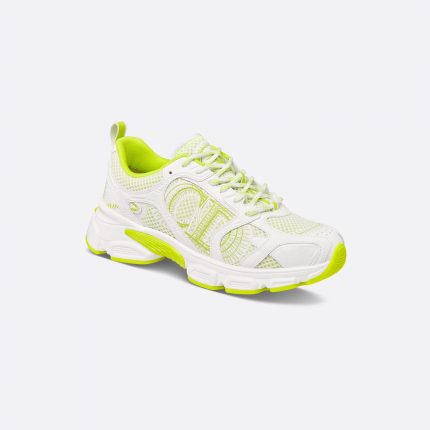 Miss Dior ?? Dior Chrono Sneaker