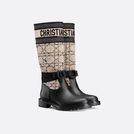 D-Major Boot