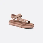 D-Wave Sandal