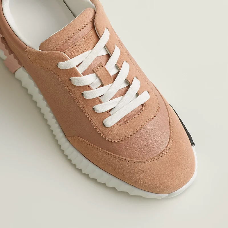 Bouncing sneaker - Image 6