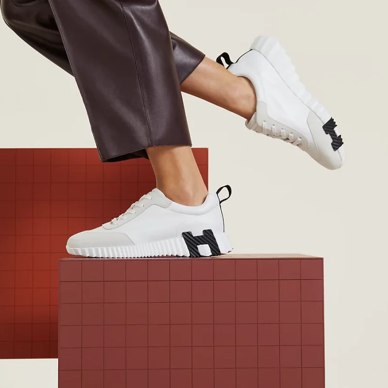 Bouncing sneaker - Image 2