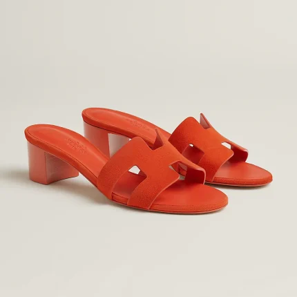 Oasis sandal