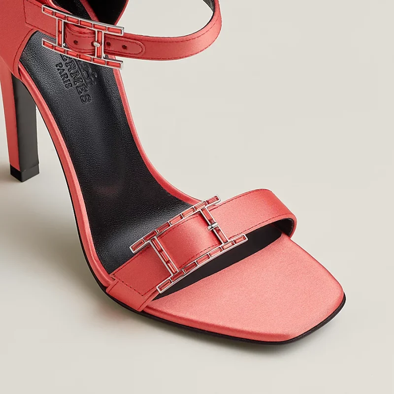 Judy 105 sandal - Image 2