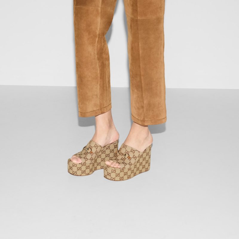 Womens Interlocking G sandal - Image 3