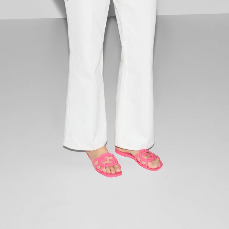 Womens Interlocking G slide sandal - Image 2