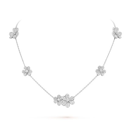 Frivole necklace, 9 flowers
