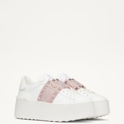 FLATFORM ROCKSTUD UNTITLED SNEAKER IN CALFSKIN WITH MICRO STUDS