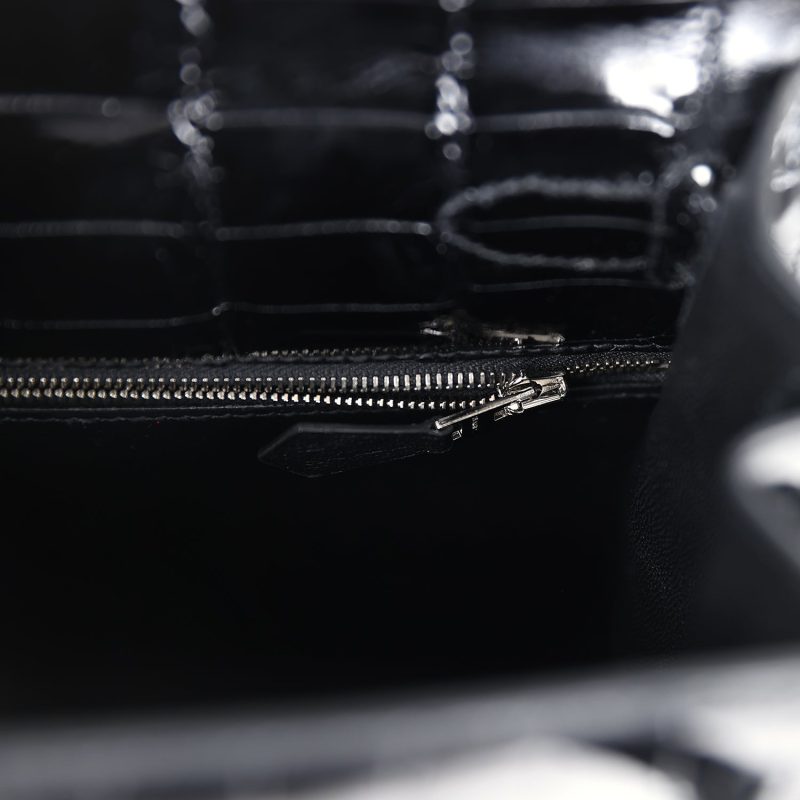 Hermes Kelly Sellier 28 Black Shiny Niloticus Crocodile Palladium Hardware - Image 9