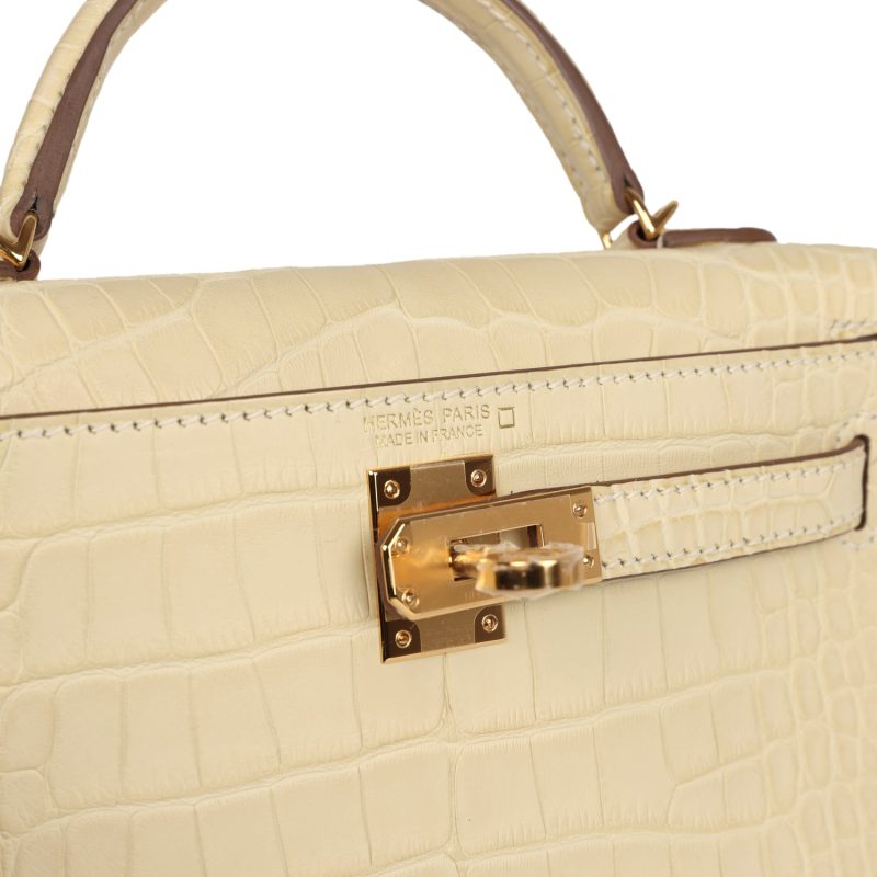 Hermes Kelly Sellier 20 Vanille Matte Alligator Gold Hardware - Image 6