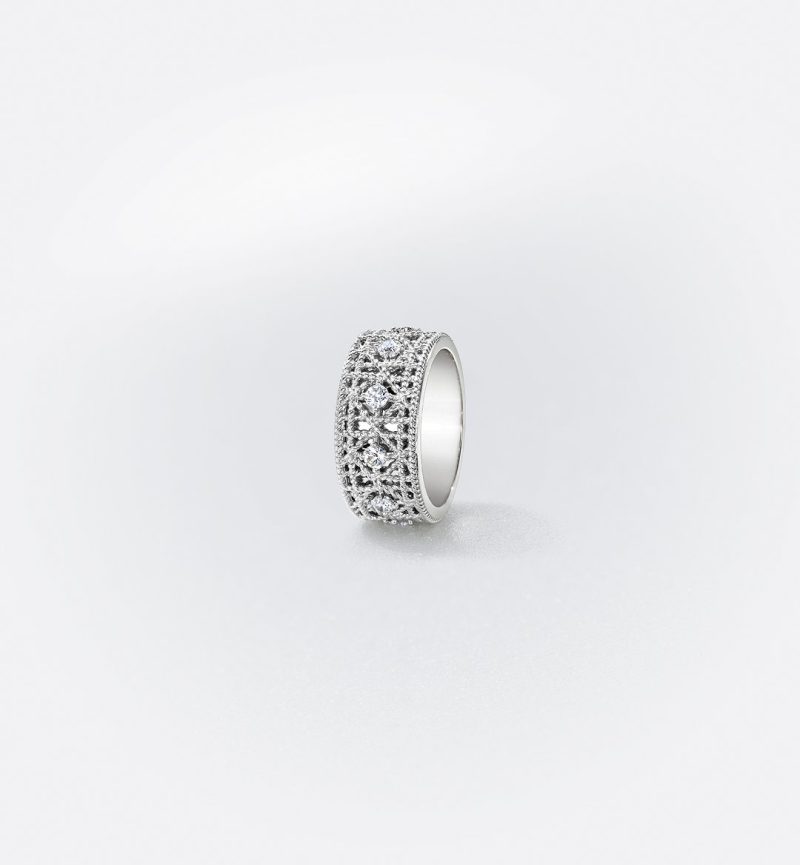 My Dior Ring White Gold and Diamonds - Image 2