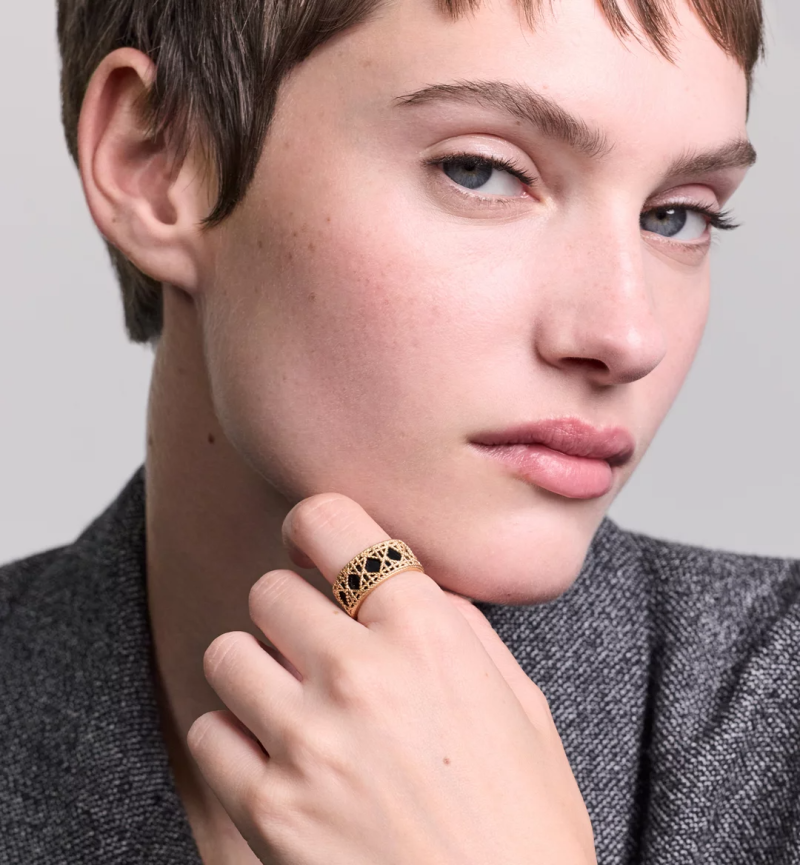 My Dior Ring Yellow Gold and Black Lacquer - Image 4