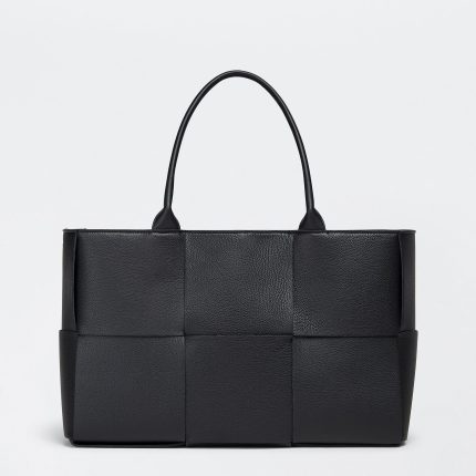 Bottega Veneta Medium Arco Tote Bag