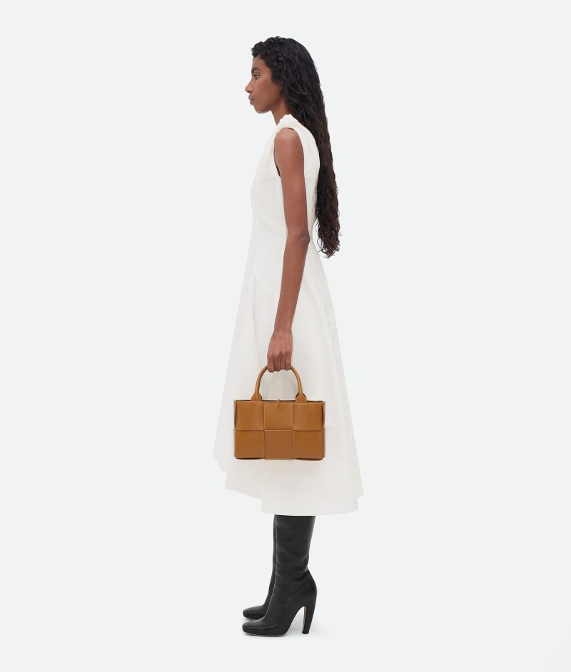 Bottega Veneta Mini Arco Tote - Image 4