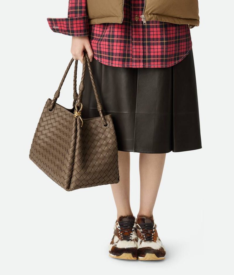 Bottega Veneta Large Parachute - Image 2