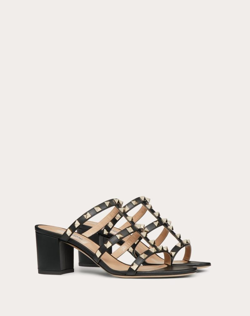 ROCKSTUD CALFSKIN LEATHER SLIDE SANDAL 60 MM