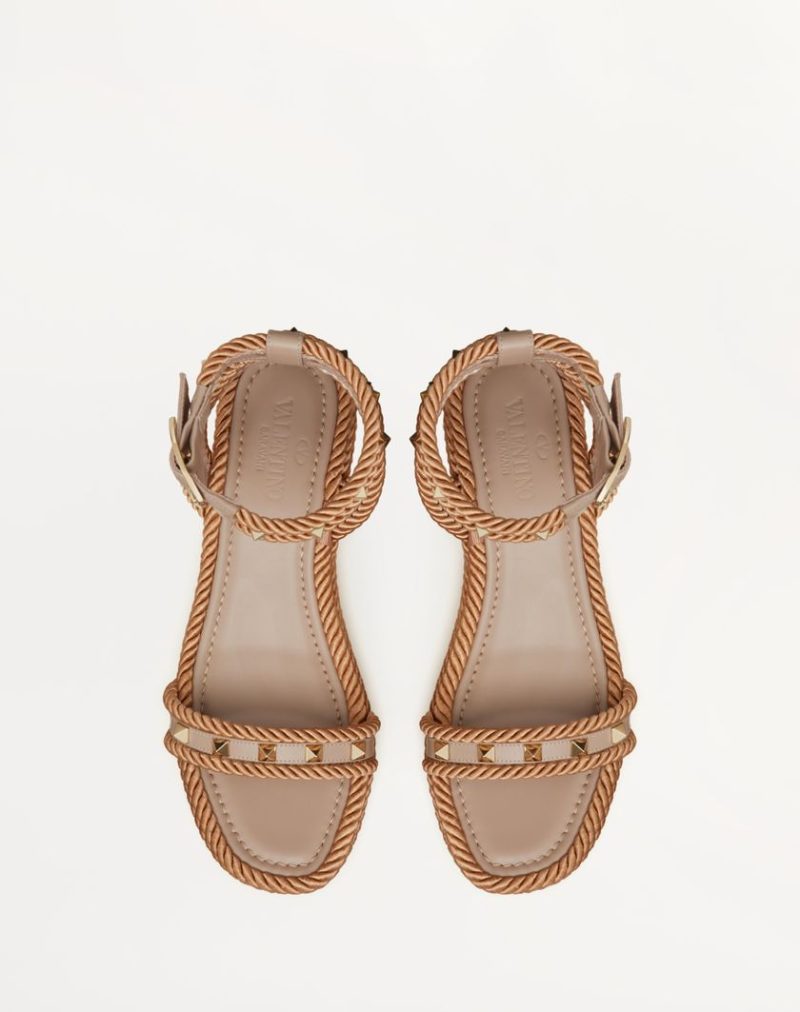 ROCKSTUD FLATFORM SANDAL IN CALFSKIN 45MM - Image 4