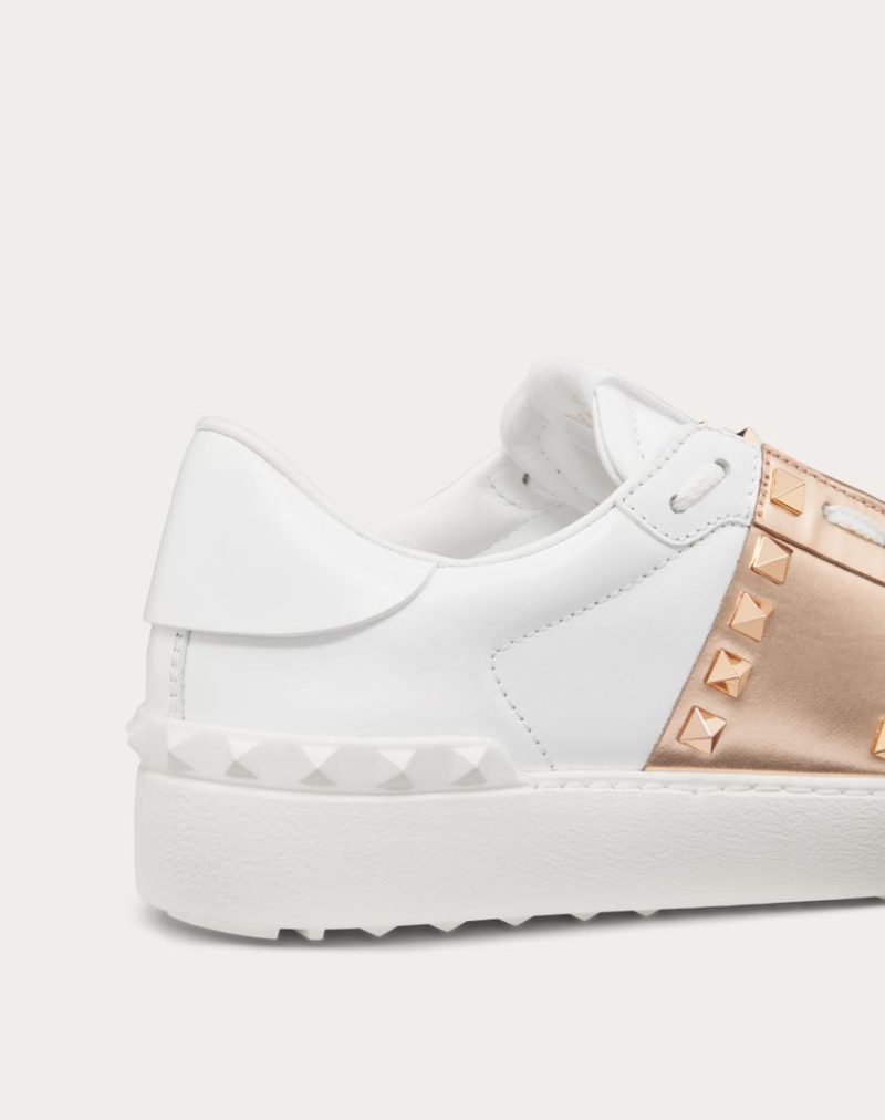 ROCKSTUD UNTITLED SNEAKER IN CALFSKIN LEATHER WITH METALLIC STRIPE - Image 2