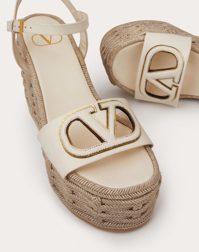 VLOGO CALFSKIN CUT-OUT WEDGE SANDAL 110MM - Image 2