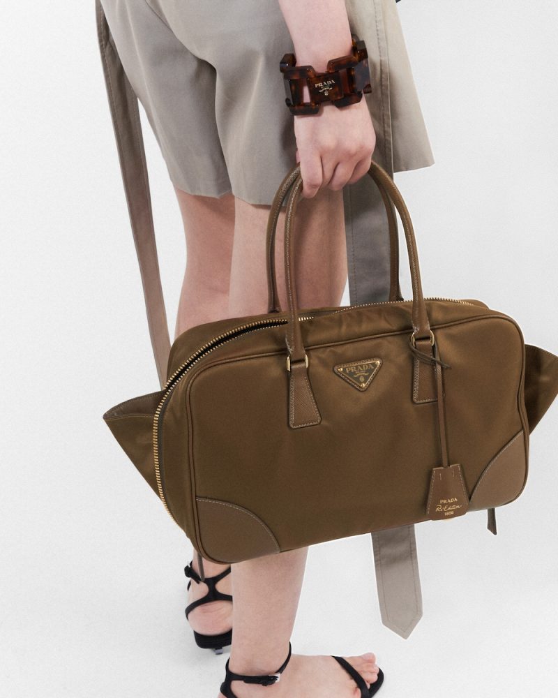 Prada Re-Edition 1978 Large Re-Nylon and Saffiano Leather Two-Handle Bag - Image 4