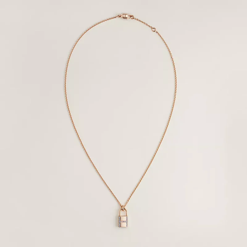 Kelly Cadenas pendant - Image 3