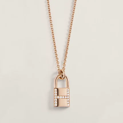 Kelly Cadenas pendant