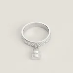 Kelly Cadenas ring, medium model