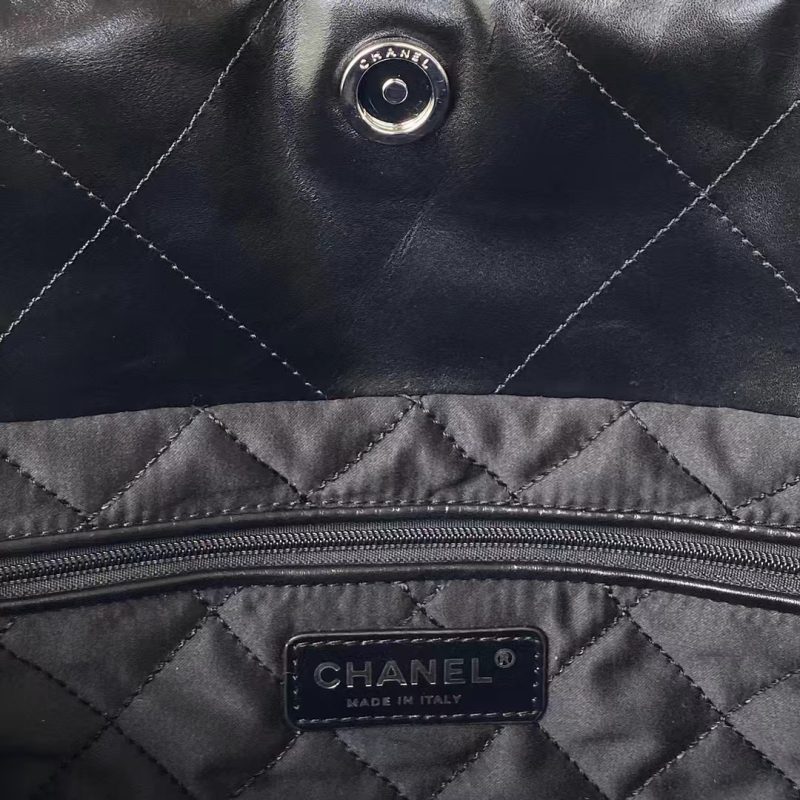 Chanel 22 AS3260 Small Bag Black Calfskin Silver Hardware - Image 7