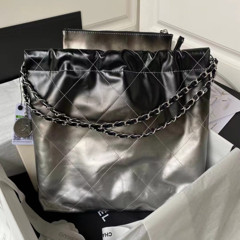 Chanel 22 AS3260 Small Bag Black and Silver Shiny Calfskin Silver Hardware - Image 2